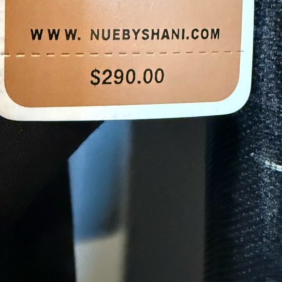 Sold - Picture 5 of 8